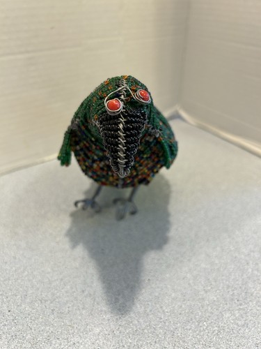 10” Handmade Wire Beaded Green Parrot Sculpture Figurine Decoration - Picture 2 of 7