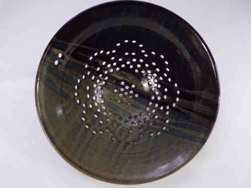 Vintage Zakala Pottery Fruit Berry Bowl Colander 9" Designer Glaze Finish C25 - Picture 5 of 10