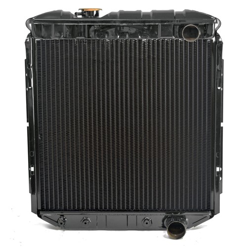 17" ACP MaxCore 3-Row Copper Radiator V8 1965-1966 Mustang - Bild 1 von 5