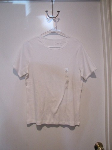 Free Assembly white T shirt size XL never worn still has tags