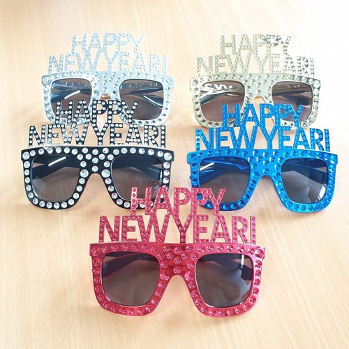 Gafas de sol ROJAS Feliz Año Nuevo Diamante Fiesta - Fiesta Moda Nochevieja 2023 - Imagen 8 de 10