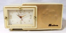 Bulova Mid Century Modern Tube Clock Radio