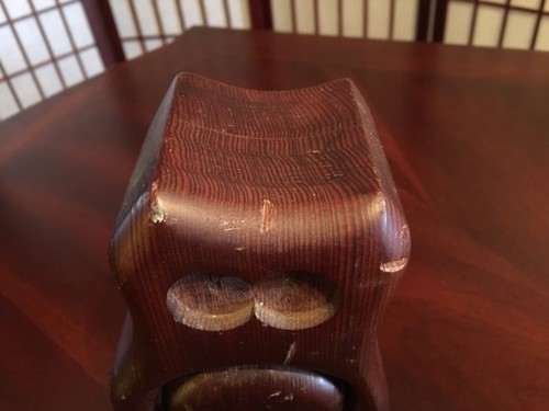 Baratija artesanal de madera roja nativa de dos piezas búho de madera búho caja tesoro sólida - Imagen 5 de 7