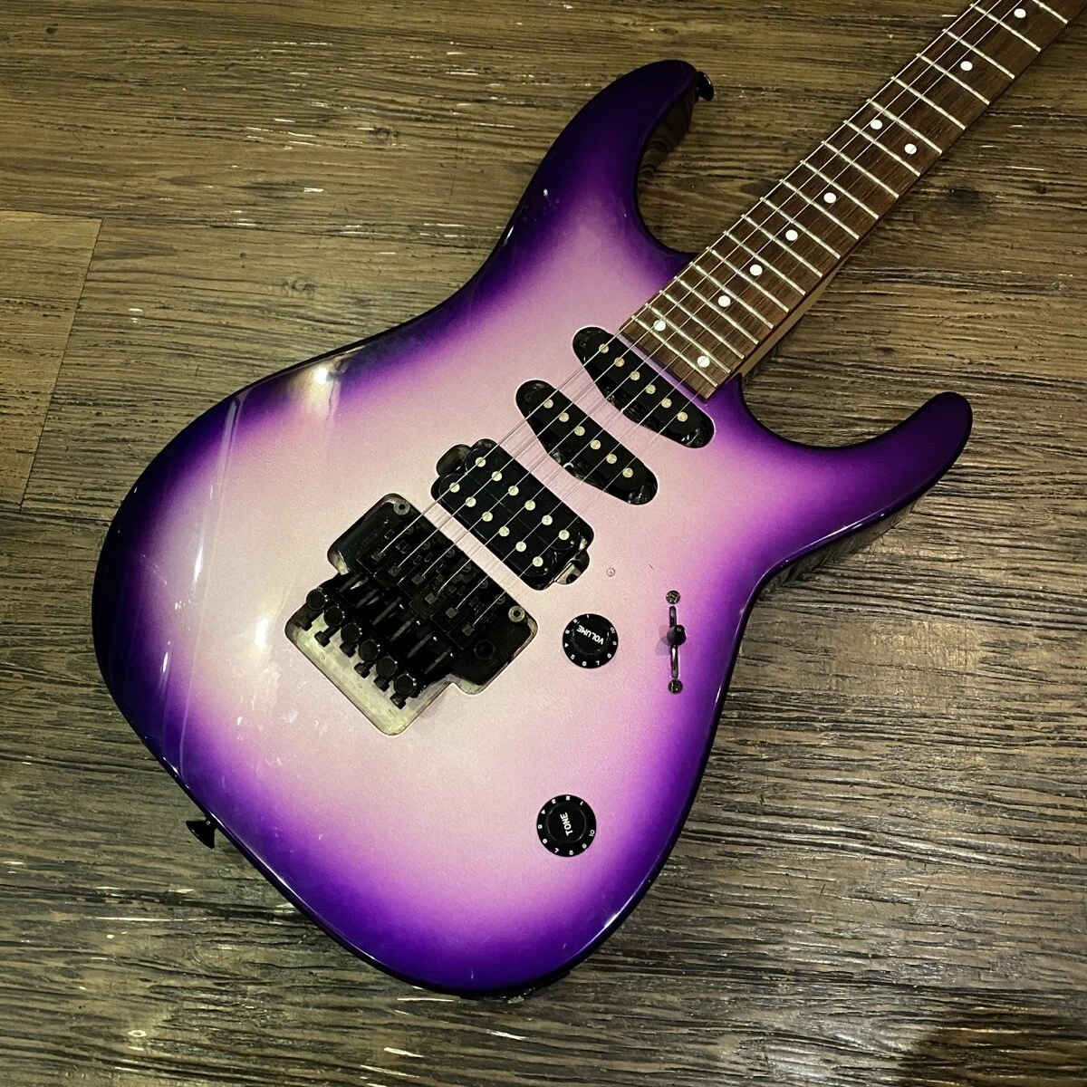 Electric Guitar Charvel by Jackson CDS-055-SSH 80% Frets Made in