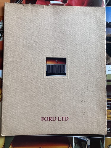 ORIGINAL Rare 1976 P6 FORD LTD Dealer Sales Brochure Folder Vintage Showroom - Picture 2 of 14