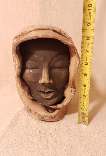 STUDIO ART BELLA DONNA TESTA IN CERAMICA, PEZZO D'ARTE ASSOLUTAMENTE BELLISSIMO👍 - Foto 2 di 7