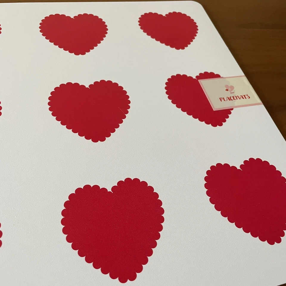 Juego de 2 manteles individuales Red Heart San Valentín Bullseye Playground Target Foto 3 de 4