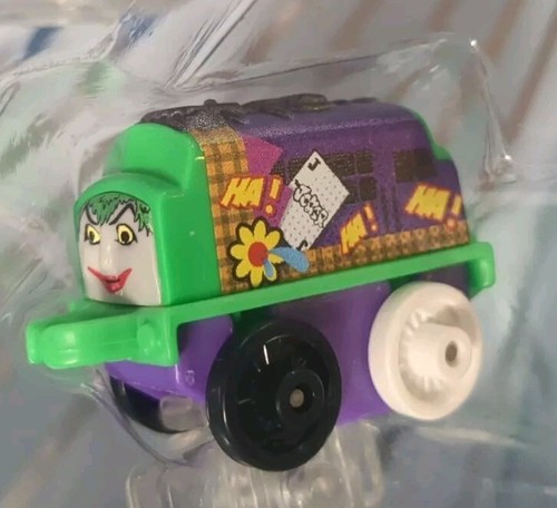 SDCC 2015 THOMAS THE TRAIN DC SUPER FRIENDS MATTEL MINIS EXKLUSIV NRFB Siehe Bilder - Bild 6 von 13