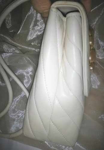 Chanel Accessory Shoulder Purse Ivory Leather Lambskin Gold Tone-Faux Pearl Logo - Picture 5 of 11