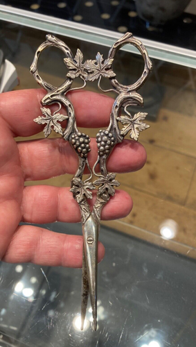 VTG ANTIQ H HOOYKAAS DUTCH NETHERLANDS 835 STERLING SILVER GRAPE LEAF SCISSORS - Picture 4 of 5