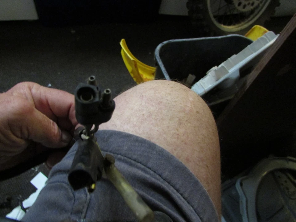 ECU unit (CDI Ignition) Suzuki RM 250 1976-1981 (RM250) (32900-41112) - Image 2 of 3