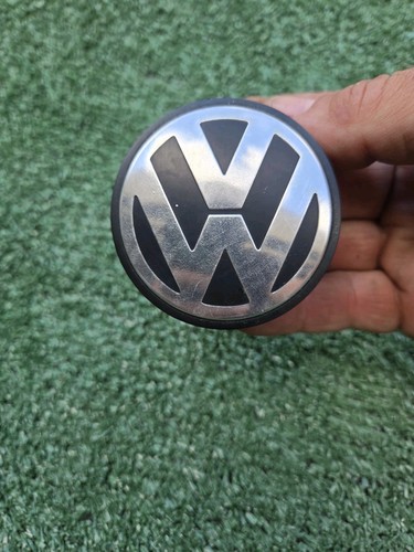 VW VOLKSWAGEN CC JETTA PASSAT GOLF EOS 3B7 601 171 WHEEL CENTER CAP HUBCAP OEM