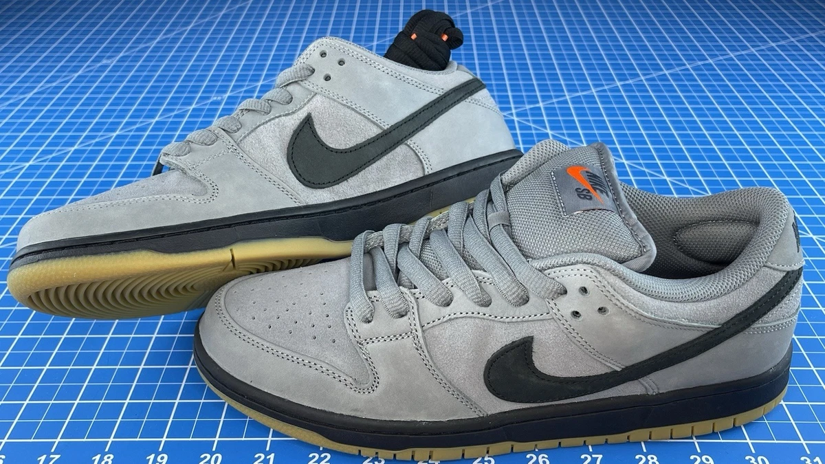 Nike SB Dunk Low Pro Black for Sale - Authenticity Guaranteed - eBay