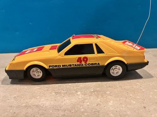Radio Shack Ford Mustang Cobra RC Car 49 MHz Radio Controlled. - Picture 9 of 12
