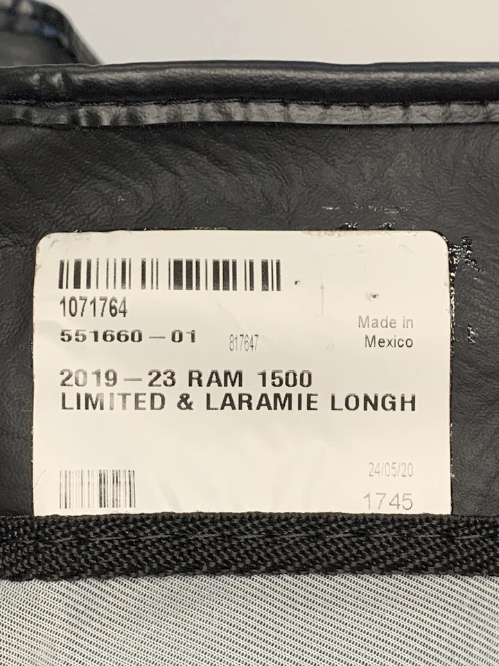 Cubierta delantera personalizada Covercraft LeBra 551660-01 para Dodge RAM 1500 2019-25 Foto 3 de 4