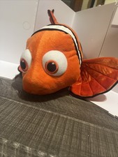 The Disney Store Finding Nemo 18" Plush Stuffed Animal Toy