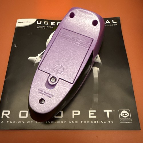 Original RoboPet WowWee 2005 Robot Dog RC Remote Control Purple - Picture 6 of 6