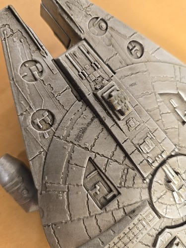 Vintage Star Wars Millennium Falcon Spaceship Toy 1996 Star Wars With Blueprint - Picture 9 of 10