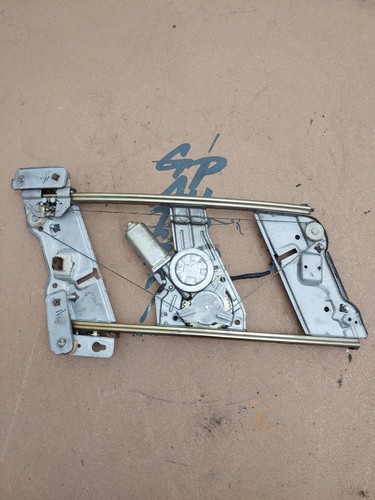 JDM Skyline R32 BNR32 HCR32 Coupe Power Window Motor & Regulator Passenger LH - Picture 1 of 7