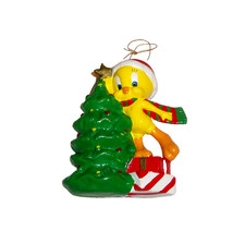 Looney Tunes Tweety Bird Christmas Ornament Santa Hat Tree Resin Plastic 3 5/8"