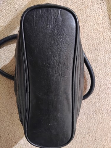 LEATHER SHOULDER CROSS BODY BAG BLACK - Picture 11 of 19