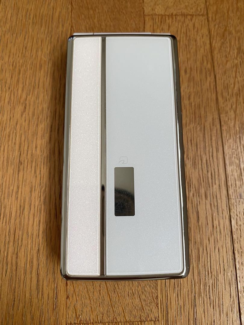 NTTdocomo - take docomo Feature Phone | Products | NTT DOCOMO