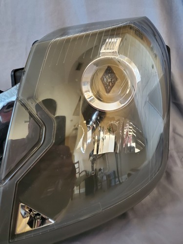 GM329B101L Driver Left Headlight Assembly Lense For Cadillac CTS 2003-2007 - Picture 4 of 9
