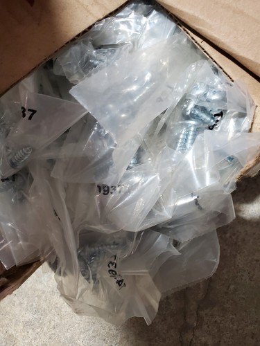 *BUNDLE* Endries Inc Philips Head Self Tappers 300Packs HJXRR T450937 - Picture 3 of 3