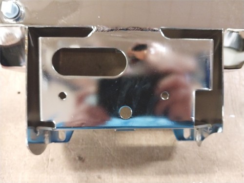 NOS Octagonal Chrome Oil Tank Harley Davidson Softail Wide Frames Part #632063 - Picture 11 of 17