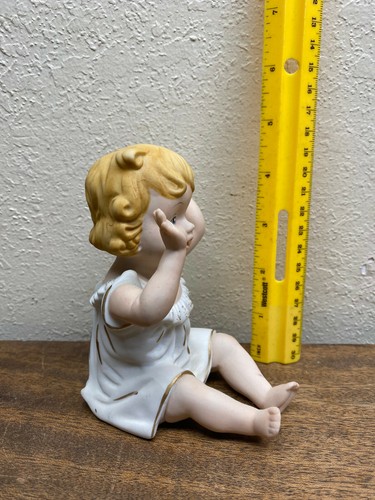 Vintage KPM PIANO BABY  Porcelain  Little Girl Figurine sitting up. ~ 4 3/4" - Picture 2 of 6