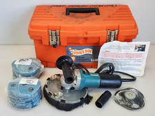 Sander Vac 6 Amp 5" Makita 9554NB w/ 50 & 80 Grit Sandpaper & Case