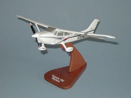 Cessna 182 Skylane Desk Display Privat Modellflugzeug Flugzeug 1/32 SC Flugzeug - Bild 8 von 10