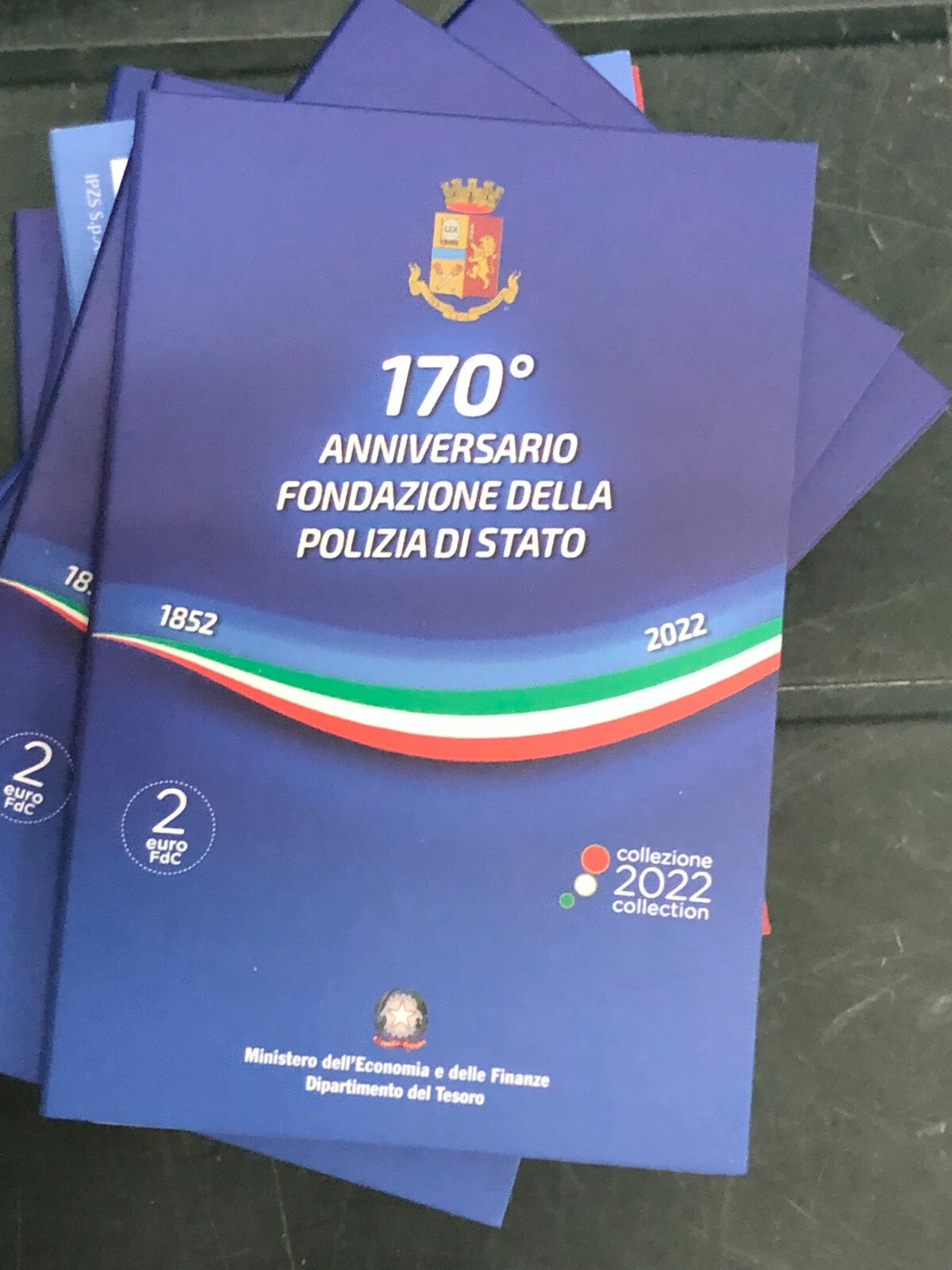 Foto 33 di 37