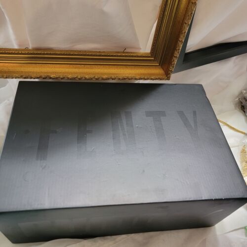 BRAND NEW IN BOX Puma Fenty by Rihanna shoes WOMENS SZ 7.5 Black Velvet Nice! - Picture 3 of 18