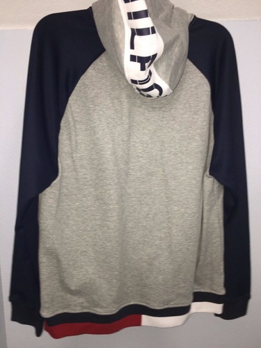 Tommy Hilfiger Men's Grey Heather Logo Graphic Raglan Fleece 1/4 Zip Hoodie $119 - Picture 4 of 4