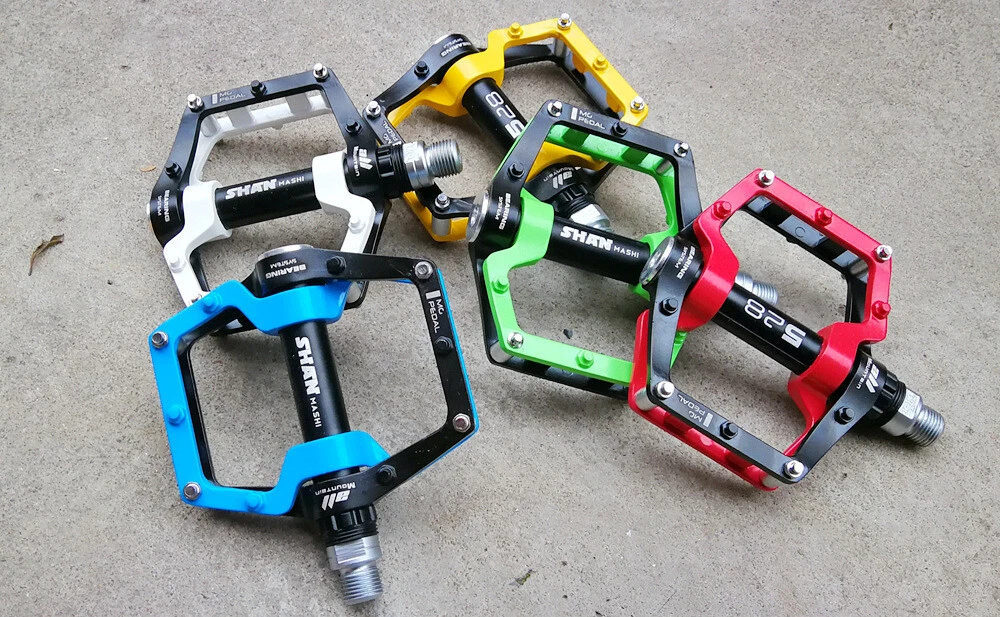 Lightest flat pedals hotsell for road bike