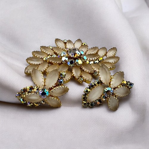 VINTAGE JULIANA Milchglas AB Brosche & Clip Ohrringe SET - Bild 2 von 9
