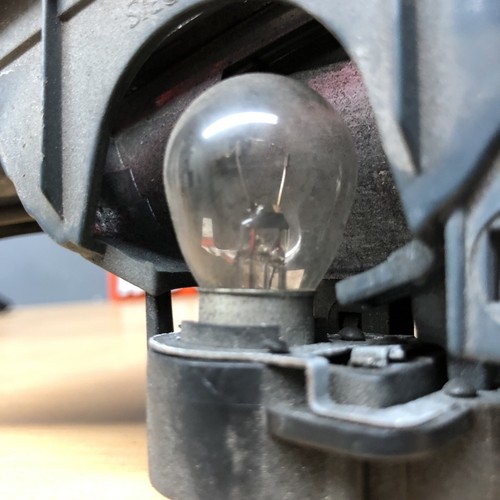 2012 - 2015 BMW F30 328I REAR RIGHT PASSENGER INNER TAIL LIGHT NOTE DESCRIPTION - Picture 14 of 15