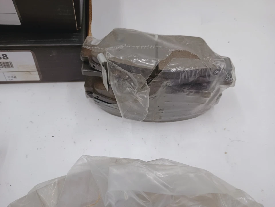 R1 CONCEPTS WFWH159081 DFC 600-59038 27-1394-00 FRONT DISC BRAKE KIT CERAMIC PAD - Image 4 of 4