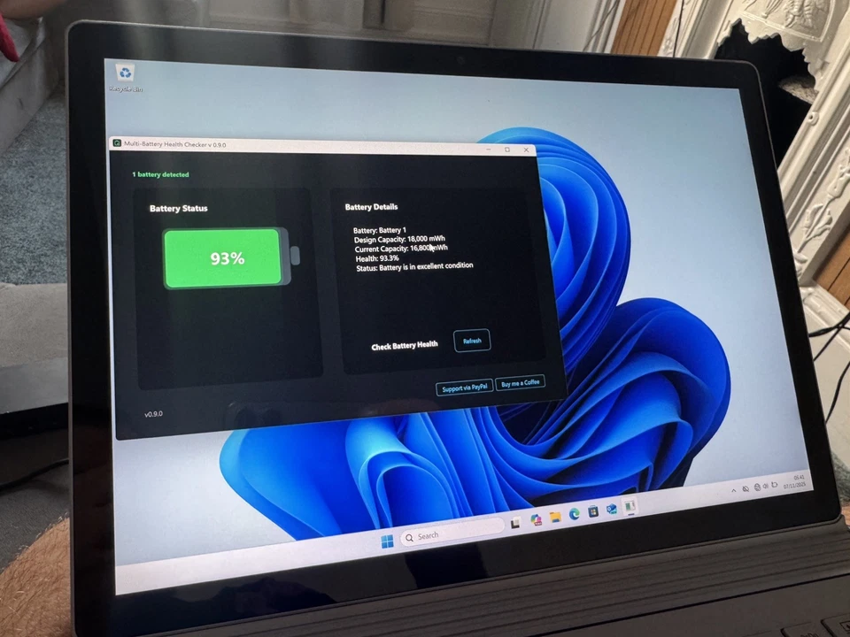 Microsoft Surface Book 2 I7-8650U 16GB RAM 512GB NVMe 13.5" Faulty Touchscreen - Image 3 of 4
