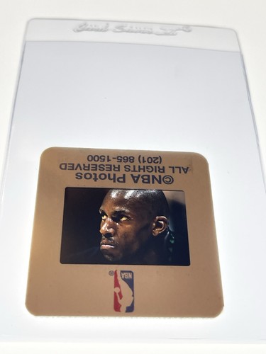 KEVIN GARNETT MINNESOTA TIMBERWOLVES Vintage Photo Original 35mm Color Slide - Picture 3 of 4