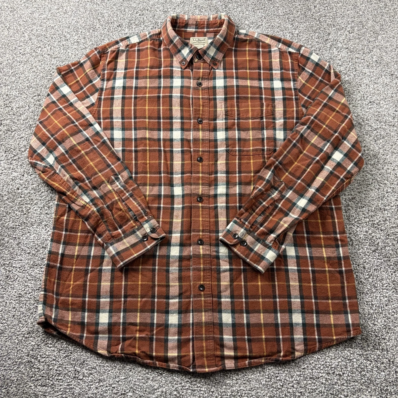 LL Bean Shirt Men Extra Large Brown Button Down Flannel Workwear Hiking Outdoors
