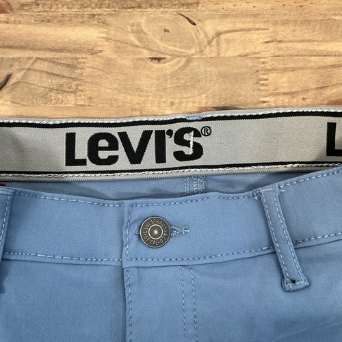 Levis Big Boys Relaxed Performance Cargo Nylon Shorts Blue Size 10 Reg NWT - Picture 8 of 9