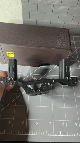 Scx24 brown UPS TRUCK BODY With Custom Chassis! 155mm - Picture 8 of 9