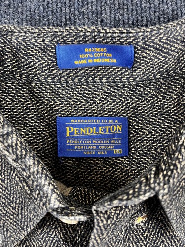 Pendleton Shirt Mens Medium Black Gray Herringbone Long Sleeve Button Front - Picture 2 of 9