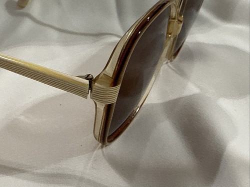 Montatura occhiali da sole ovale crema vintage Rinascimento Revelli primavera 31 - Foto 5 di 8