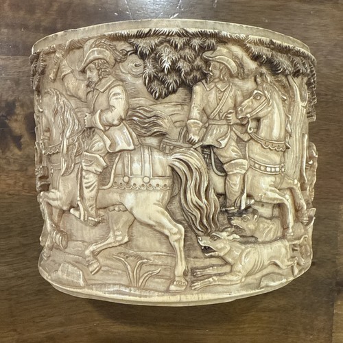 RARE Amazing Antique Hollow Hunting Scene Carved Horn Sculpture Art - Picture 6 of 15