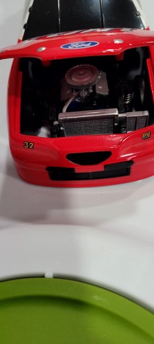 1997 Dale Jarrett #32 White Rain 1/24 Scale MAC TOOLS NASCAR Diecast ***Bank*** - Picture 5 of 11