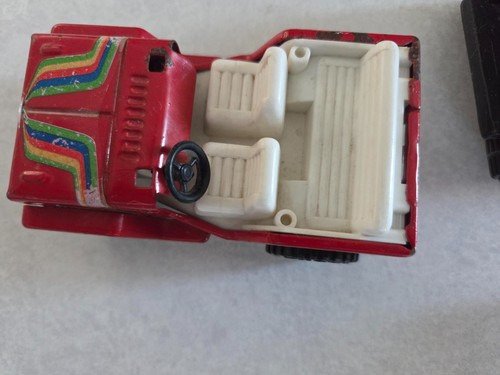 Konvolut 12 alte Spielzeugautos, LKW, Anhänger, verschiedene Gebrauchsspuren - Bild 3 von 10