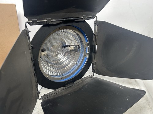 ARRILITE 2000 Plus 2000w 2k blond + Scheunentore Filmkamera Beleuchtung Studio ref1 - Bild 8 von 9